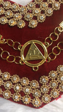 Load image into Gallery viewer, Royal Arch 3-Ring Chain Collar
