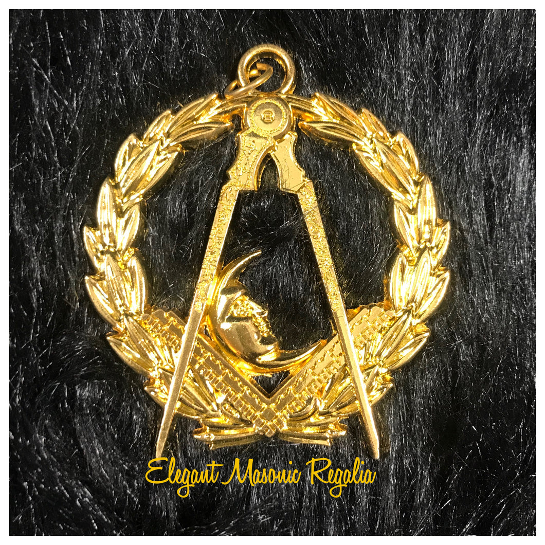 Grand Lodge Masonic Collar Jewel - Jr. Deacon