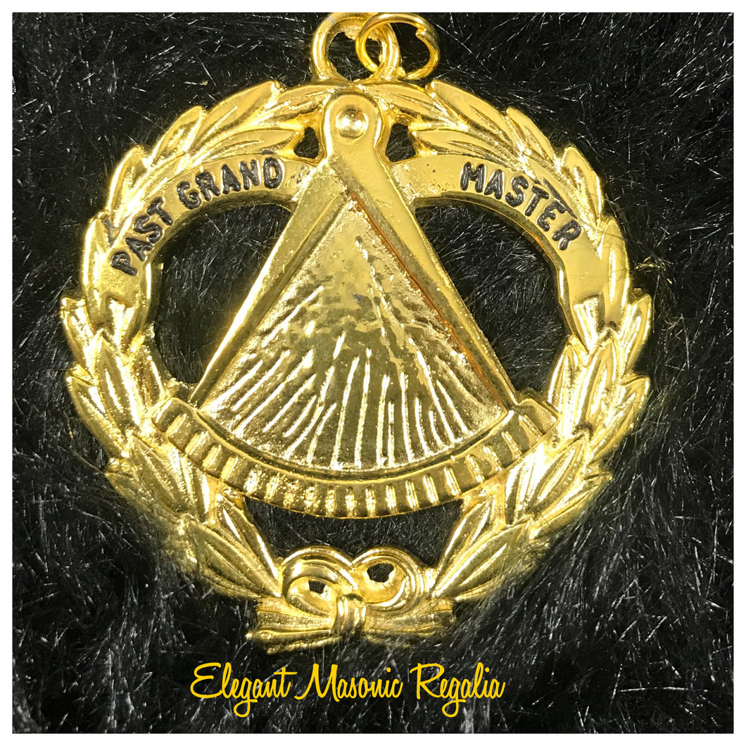 Grand Lodge Past Grand Master Masonic Collar Jewel