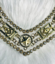 Load image into Gallery viewer, Close up view tip of Past Master Masonic Collar
